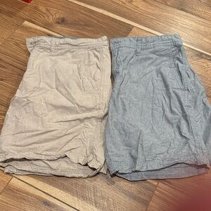 14th & Union Men's Flat Front Shorts - Gray and Tan